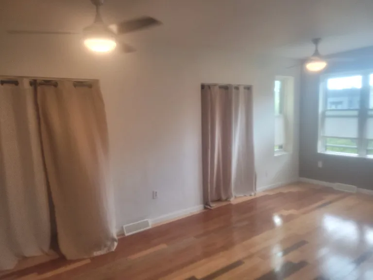725 12th St NE — Photo 19