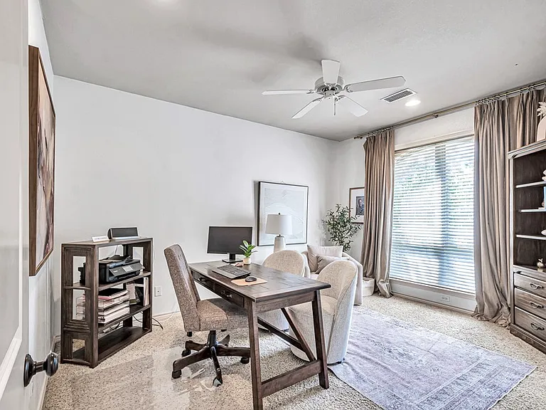 5908 Pedernales Dr — Photo 28