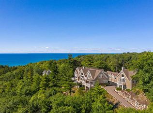 8430 Seven Mile Point Ct, Harbor Springs, MI 49740