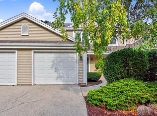 Woods Edge, Waukesha, WI 53186