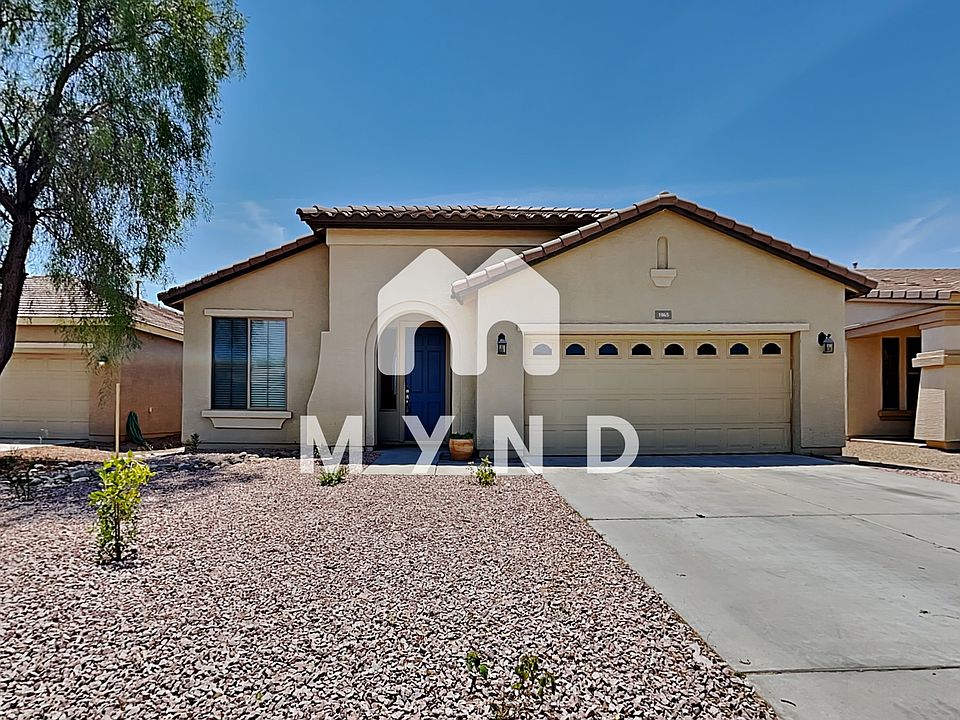 1st image of 1065 W Desert Glen Dr