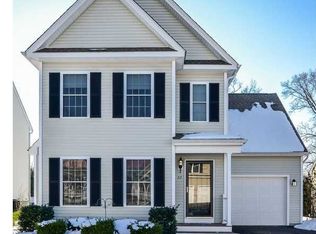 22 Elizabeth Ln, Vernon, CT 06066