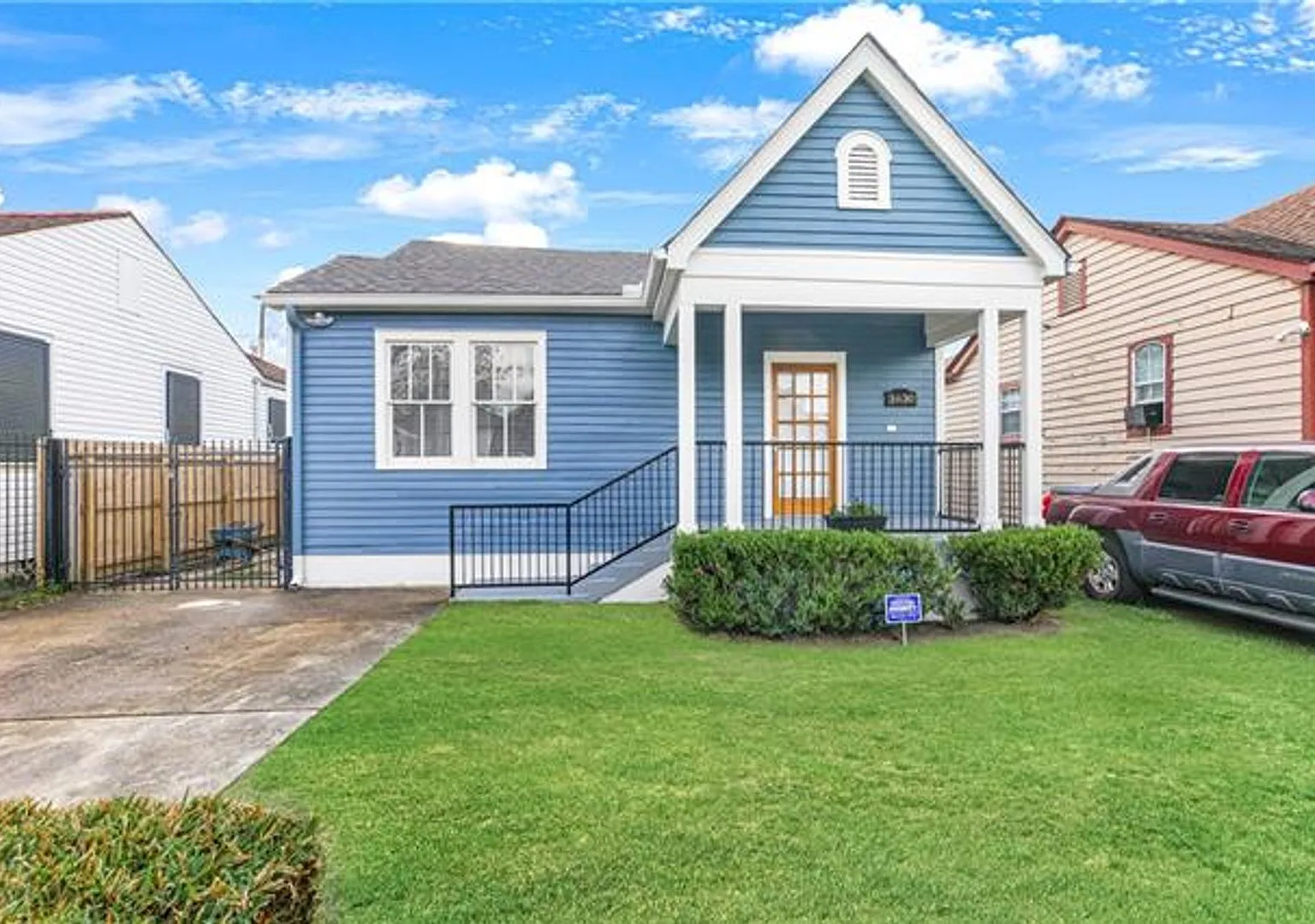 Gentilly Single — Photo 1