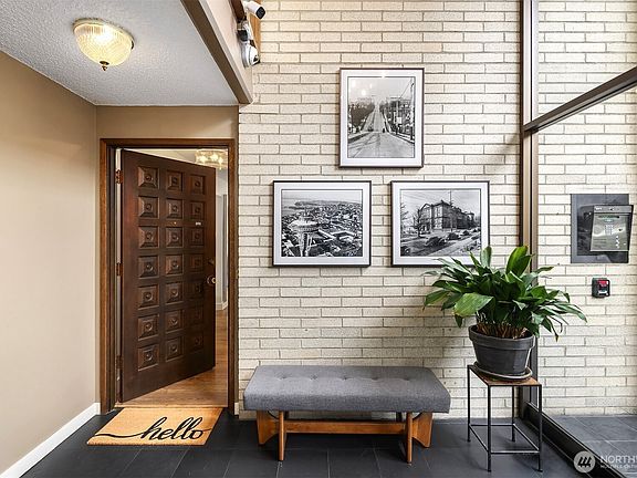 4th image of 7 Highland Drive #101
