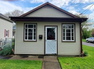 324 Saint Clair Ave SW, New Philadelphia, OH 44663
