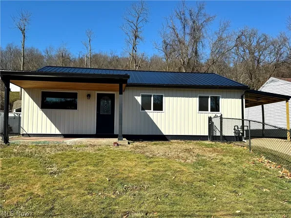 1411 Hukill St, Brilliant, OH 43913