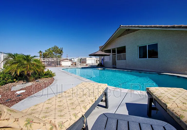 2510 Hacienda Pl — Photo 8