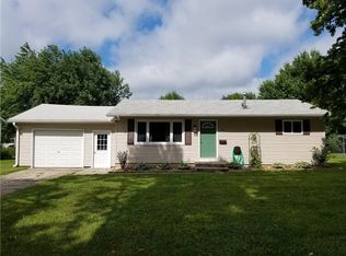 815 W 5th St, Perry, IA 50220