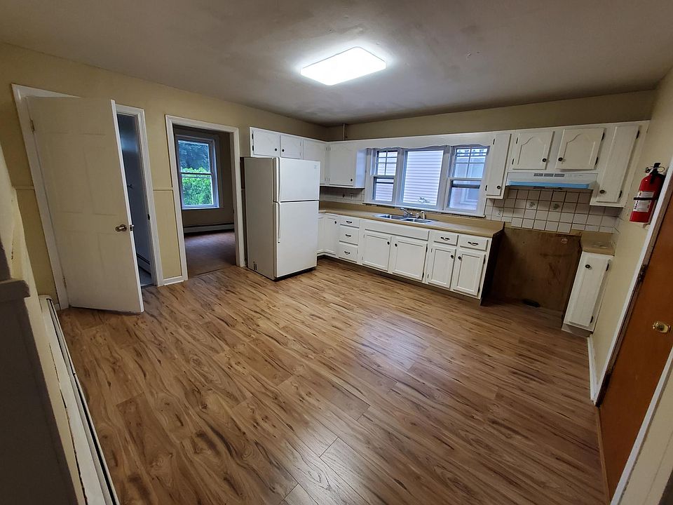 333 Providence St #1, Woonsocket, RI 02895 | Zillow