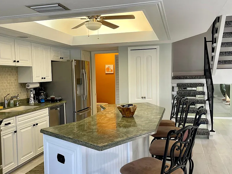27681 Hacienda East Blvd — Photo 9