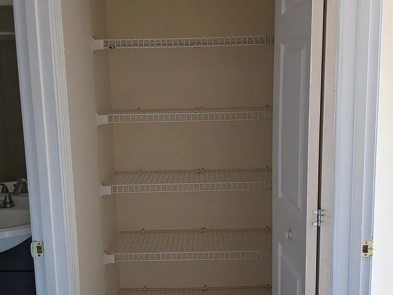 1722 Winding Brook Way — Photo 14