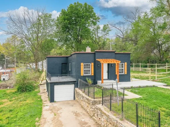 5511 Clark Ave, Kansas City, KS 66106
