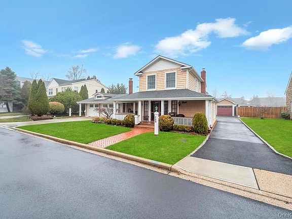 2nd image of 136 Harrison Avenue