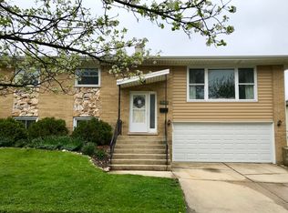 6509 Forestview Dr, Oak Forest, IL 60452