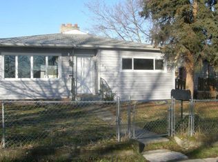 830 4th St, Clarkston, WA 99403