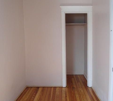 3rd image of 2881 N Milwaukee Ave #3R
