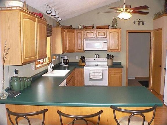 5th image of 3702 Maynard Dr