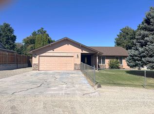 3202 W 24th Ave, Kennewick, WA 99337
