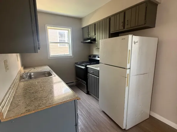 348 S 6th St APT 2B, Newark, NJ 07103