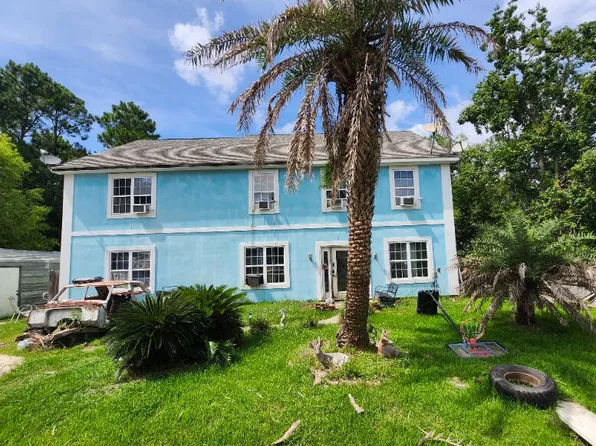 6186 E Lamar St, Bay Saint Louis, MS 39520
