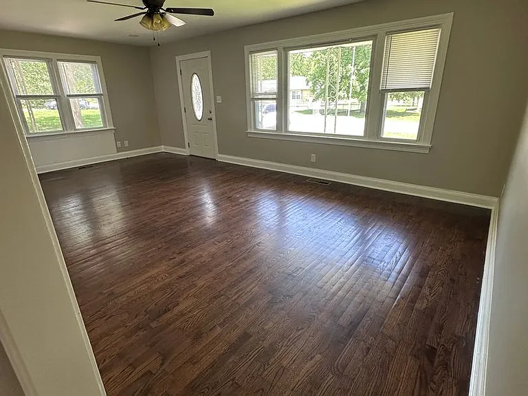 313 Ginnie Ln — Photo 13