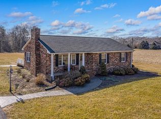 455 Folly Neck Rd, Warsaw, VA 22572