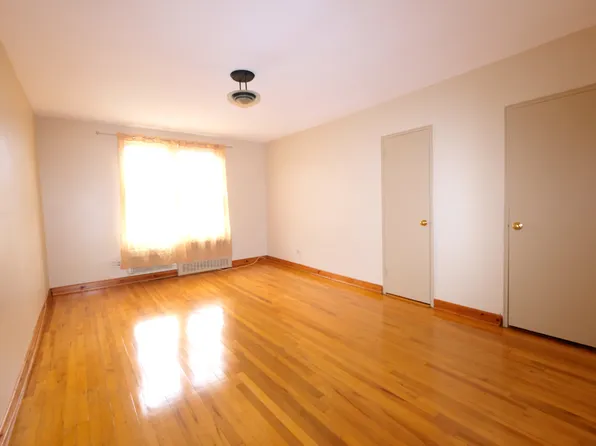 2665 Homecrest Avenue image 5 of 13