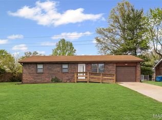 113 Stuart St, Bethalto, IL 62010