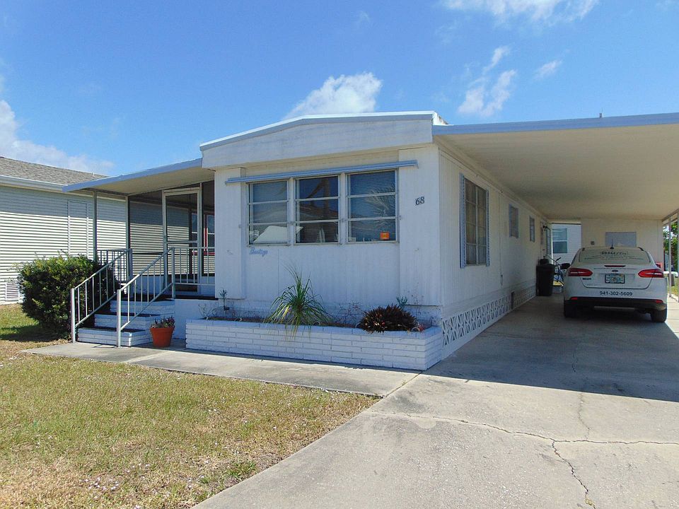 1st image of 68 Hyacinth St