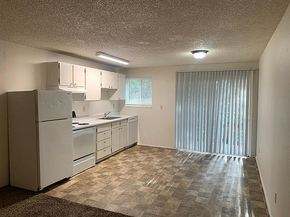 2nd image of 500 NE Maiden Ln #7