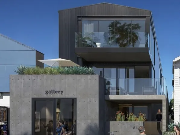 811 Ocean Front Walk, Venice, CA 90291