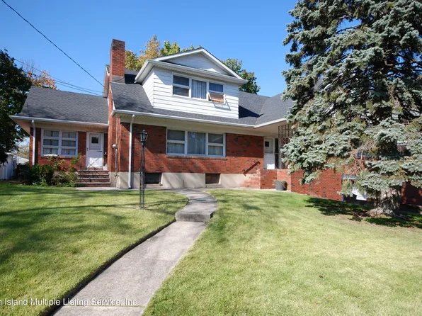 58 Holly St, Staten Island, NY 10304