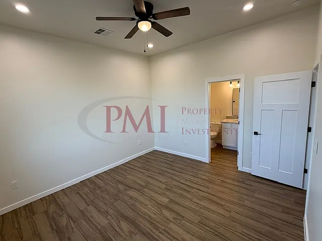 1323 Mission Nuevo Dr #B — Photo 37
