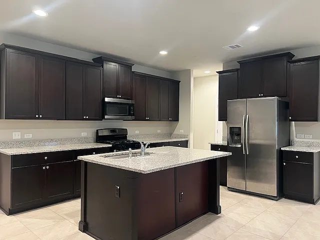 217 Braeden Brooke Dr — Photo 2
