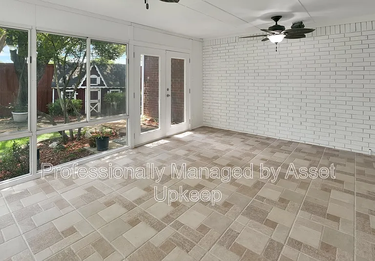 18528 Vista Del Sol — Photo 35