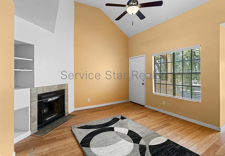 1126 W Elliot Rd #2012 — Photo 3