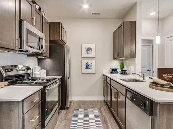 3rd image of 2101 S Telegraph Rd #1211
