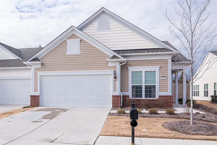 1st image of 5032 Thistle Ln