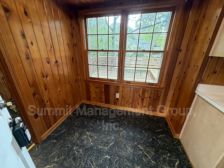 200 Indian Creek Dr — Photo 12