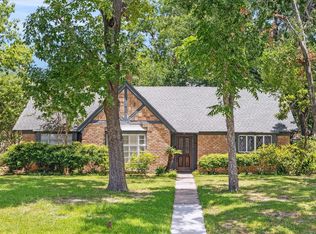 8730 Cedarspur Dr, Houston, TX 77055