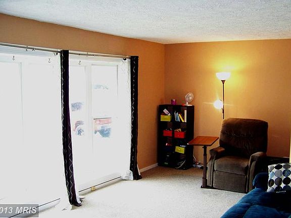 3rd image of 6628 Cavalier Dr