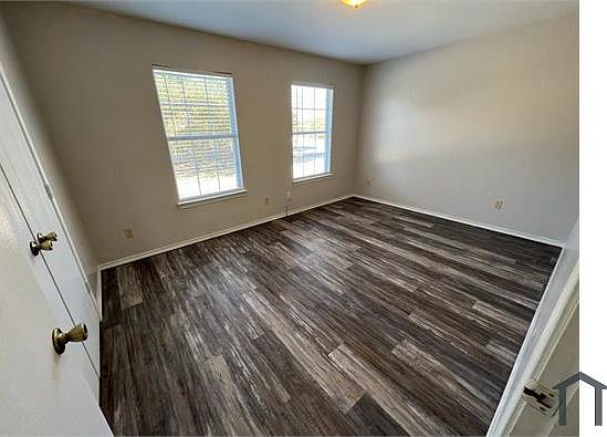 2nd image of 5023 Westway Dr