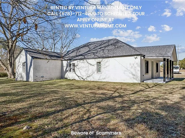 1320 Highway 154 — Photo 3