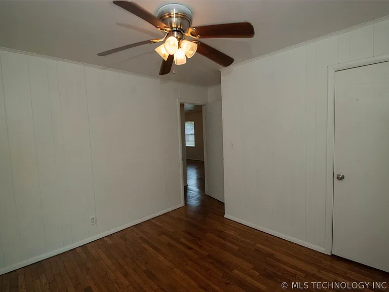 216 S 69th Ave E — Photo 11