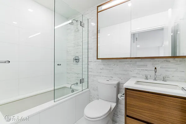 Rented by Kian Realty | media 17