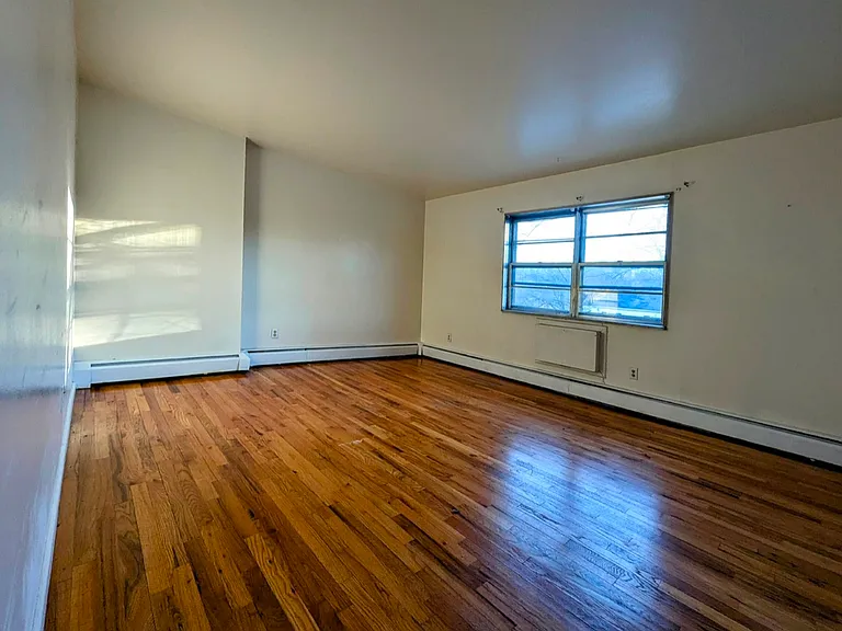 1 Fairview Dr #4 — Photo 9