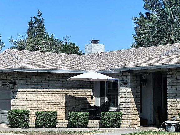 3rd image of 2406 W Winchcomb Dr