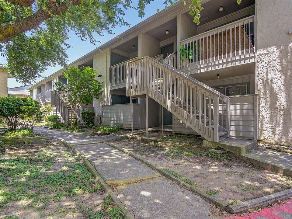 1st image of 260 El Dorado Blvd APT 1111