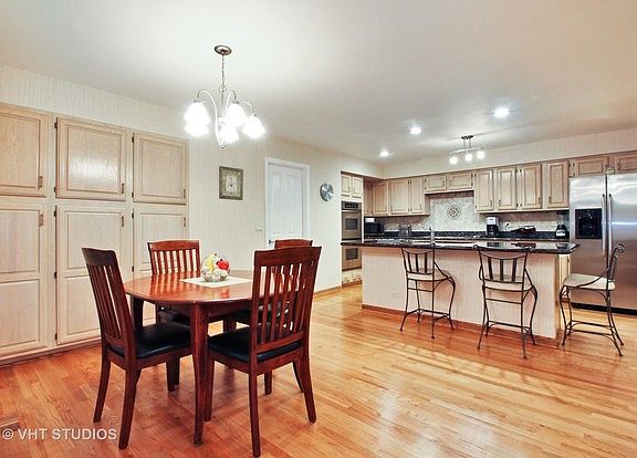 5th image of 113 Cornell Ct