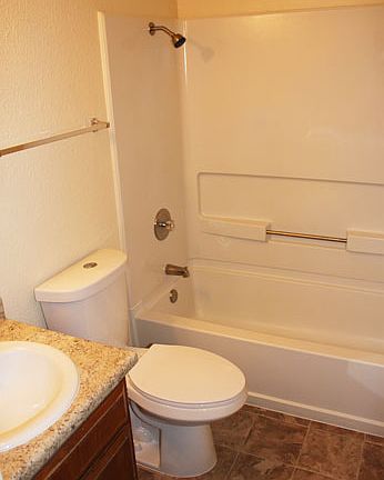 3rd image of 875 Pacific St APT 15
